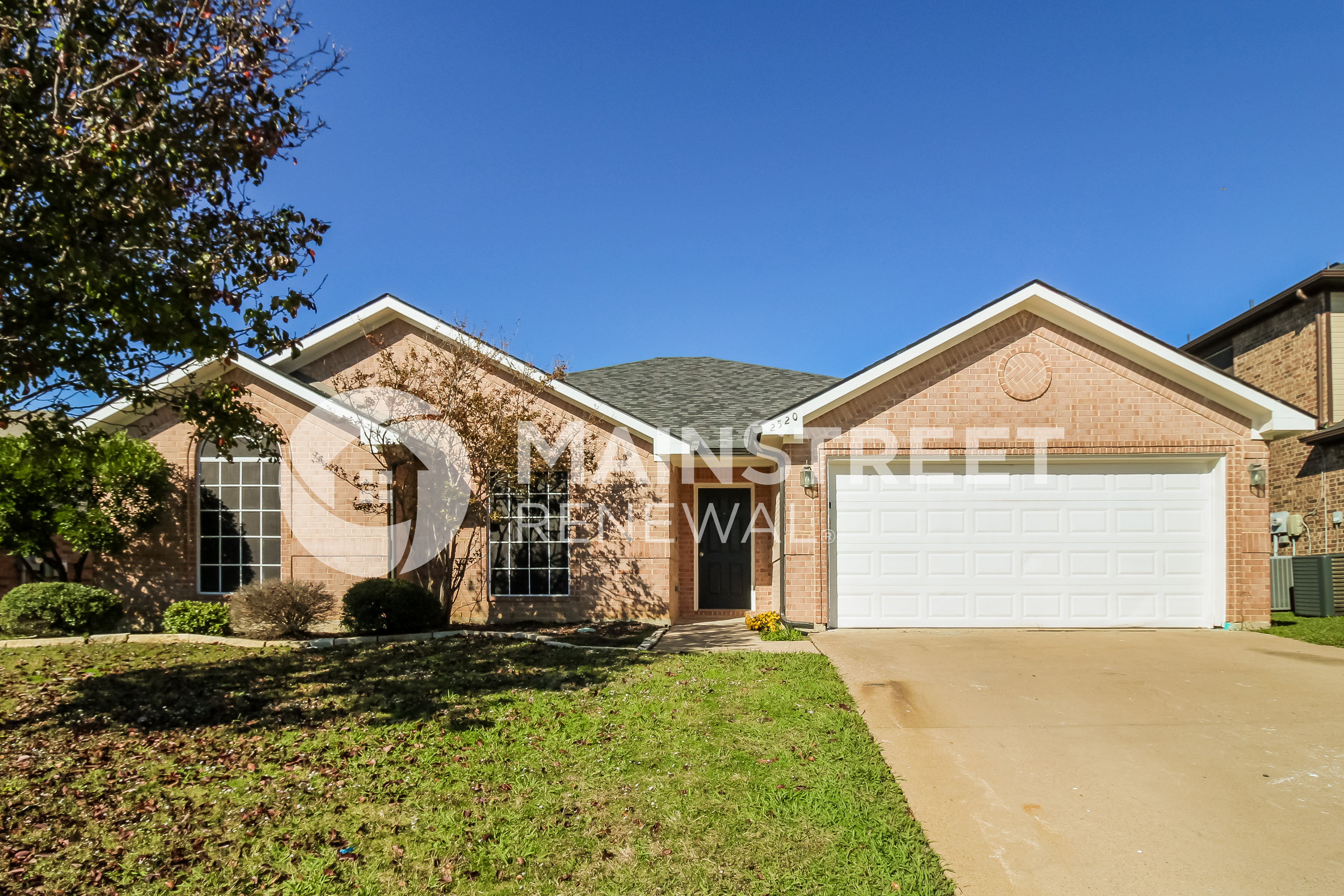 2520 CASTLE PINES DR BURLESON, TX 76028